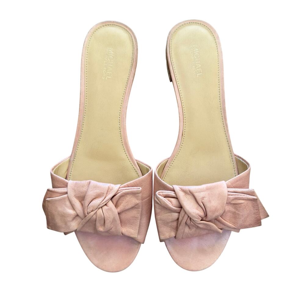Michael Kors Pink Leather flip flops, slippers Size 9